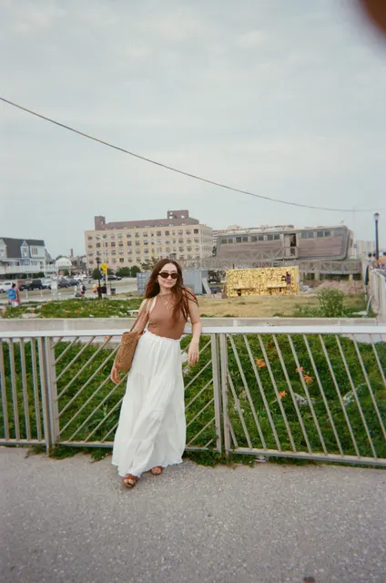 Analog photograph from FujiFilm Disposable using FujiFilm 400