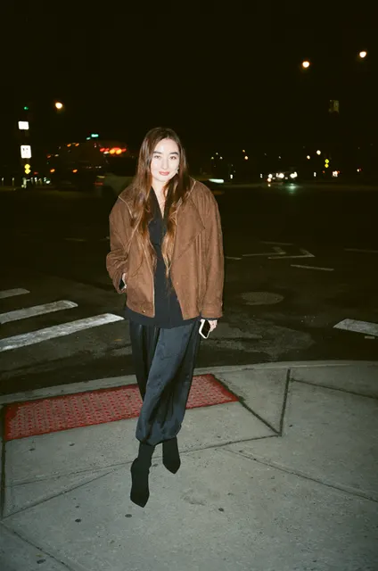 Analog photograph from Olympus AF-10 Super using FujiFilm 400