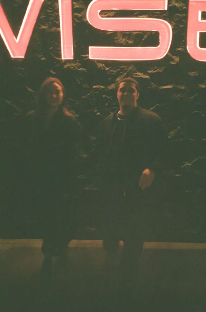 Analog photograph from Olympus AF-10 Super using FujiFilm 400
