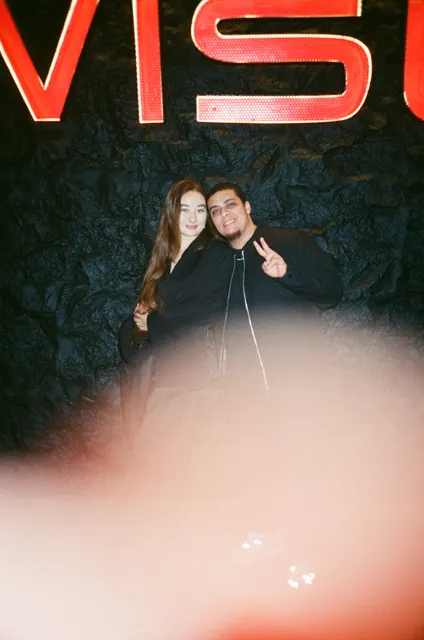 Analog photograph from Olympus AF-10 Super using FujiFilm 400