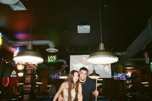 Analog photograph from Olympus AF-10 Super using FujiFilm 400