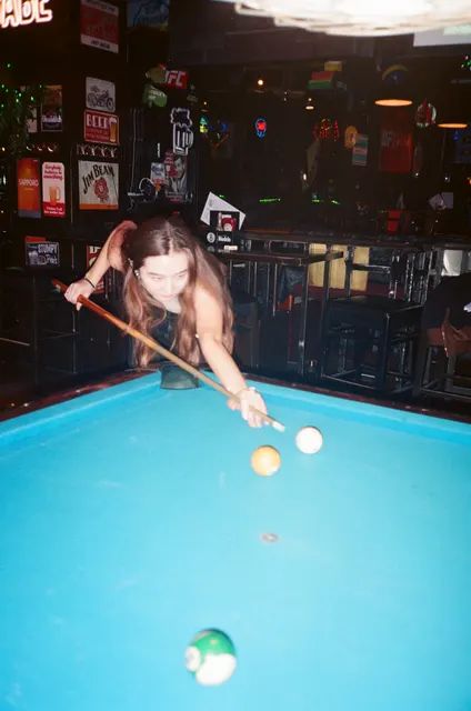 Analog photograph from Olympus AF-10 Super using FujiFilm 400