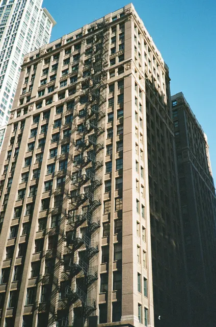 Analog photograph from Canon AF35ML using FujiFilm 400