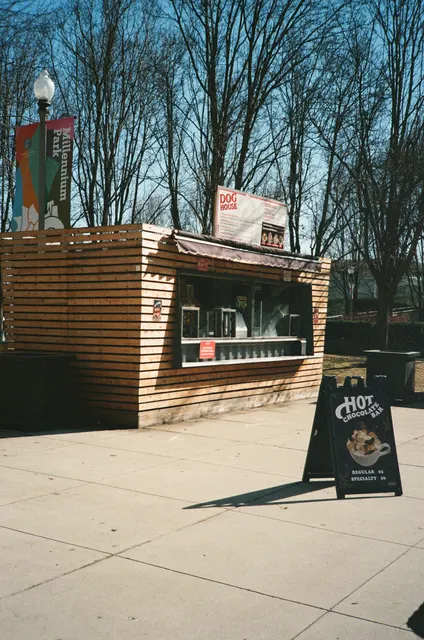 Analog photograph from Canon AF35ML using FujiFilm 400