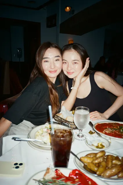 Analog photograph from Olympus Trip AF 50 using FujiFilm 400